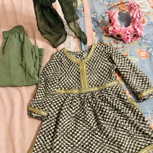 Baby girl dress salwar suit 3 PCs party wear - Picture 6 of 8